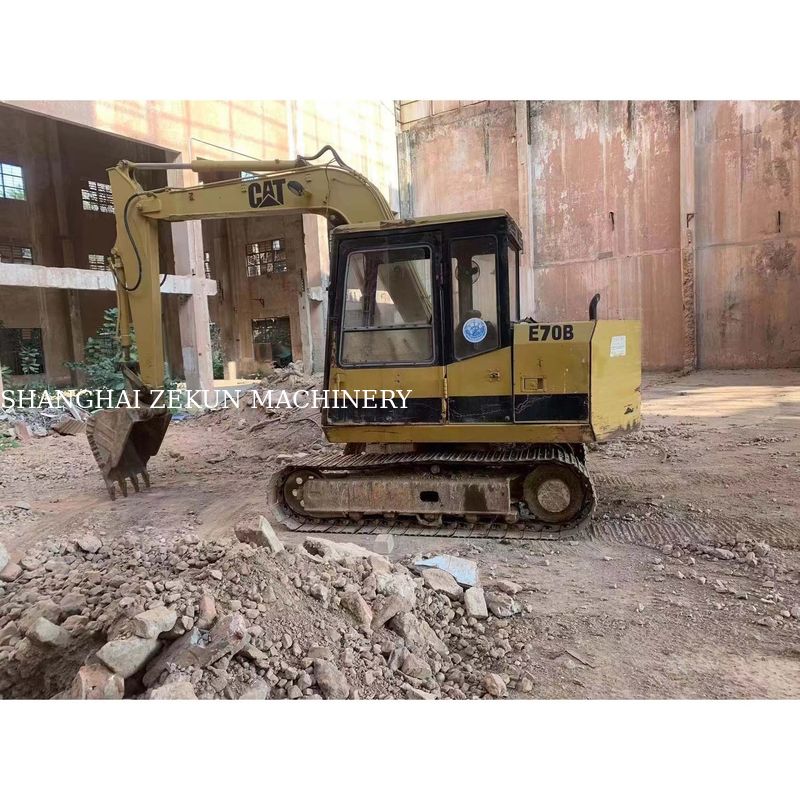 Used CAT E70B Excavator in Japan with Mini Excavator Sizes and Original Japan Engine