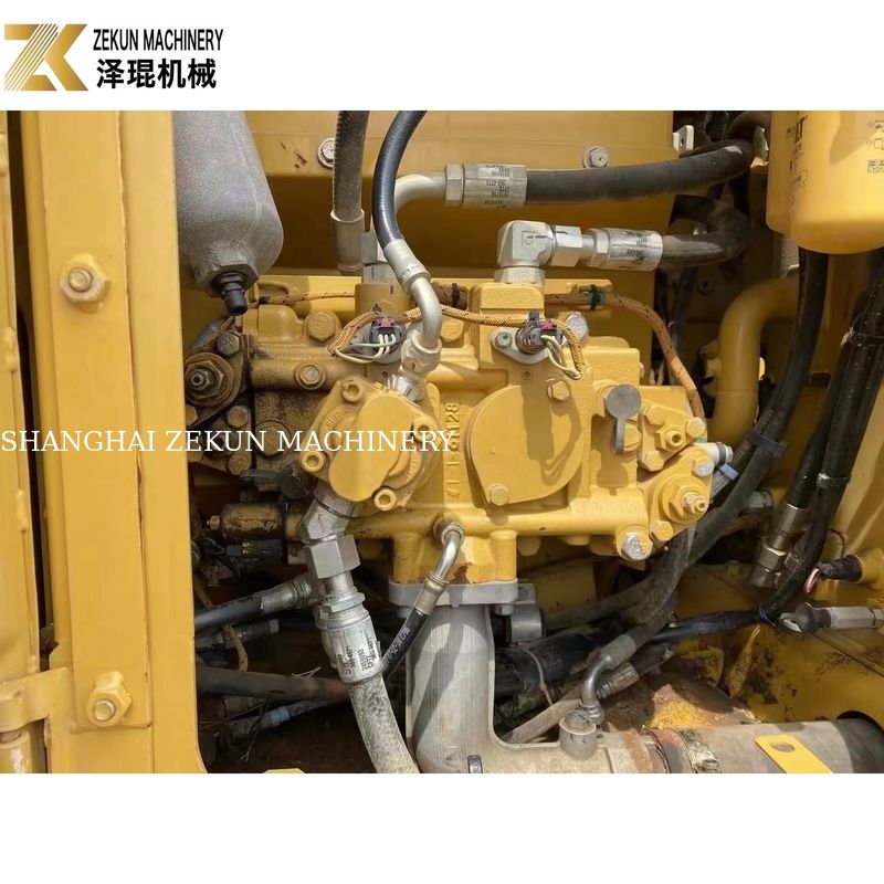 Used Cat 313 Excavator 13 Ton Road Building Equipment with 0.65m3 Bucket Capacity