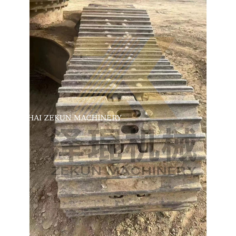 0.8m3 Bucket Capacity Used Komatsu PC200-7 Excavator with Other Hydraulic Cylinder