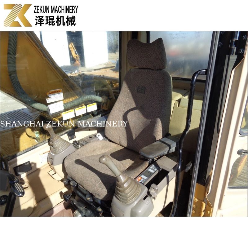 Earth Digging Made Possible with CAT 320 BL Excavator and 97kw Caterpillar Engine