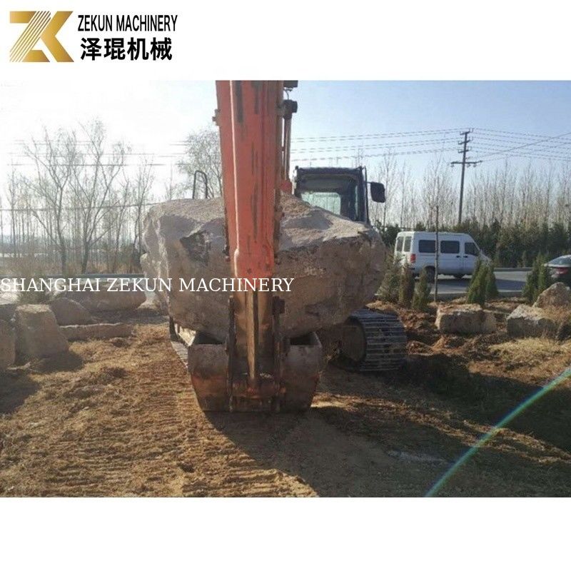 20 Ton Excavator Hitachi Zaxis 200 Used for Digging Projects Machine Weight 19800 KG