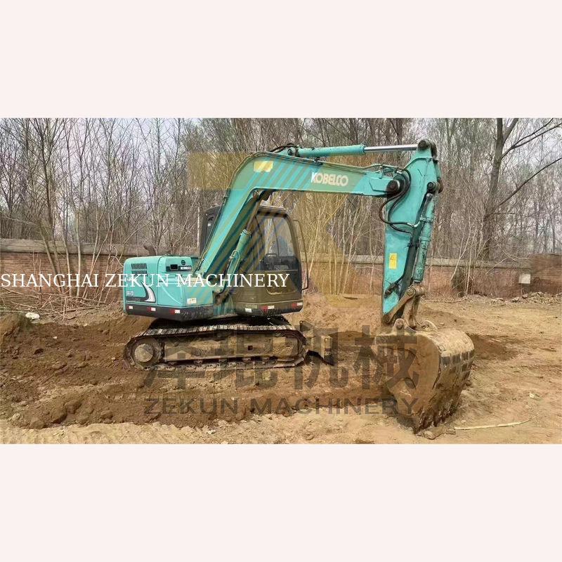 4001-6000 Working Hours Used Kobelco SK75-8 SR Excavator for at Shanghai Auctions