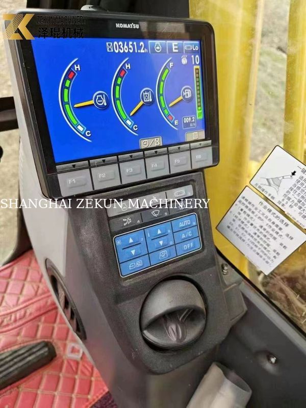 Used Komatsu PC200-8MO Crawler Excavator 2001-4000 Hours Medium Size