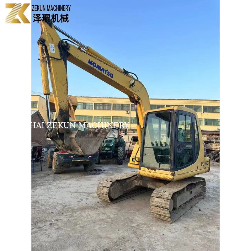 Used Japan Komatsu PC60-7 Excavator 6Ton Original Color KOMATSU Engine