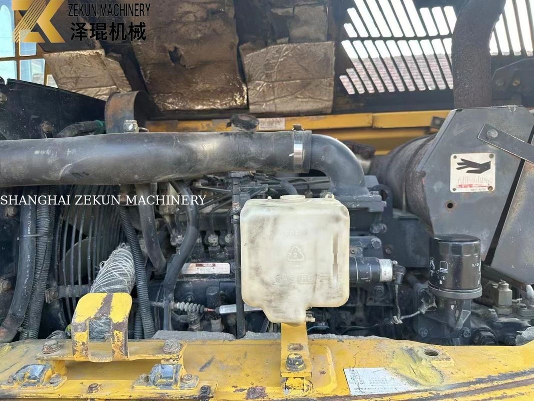Used Japan Komatsu PC60-7 Excavator 6Ton Original Color KOMATSU Engine