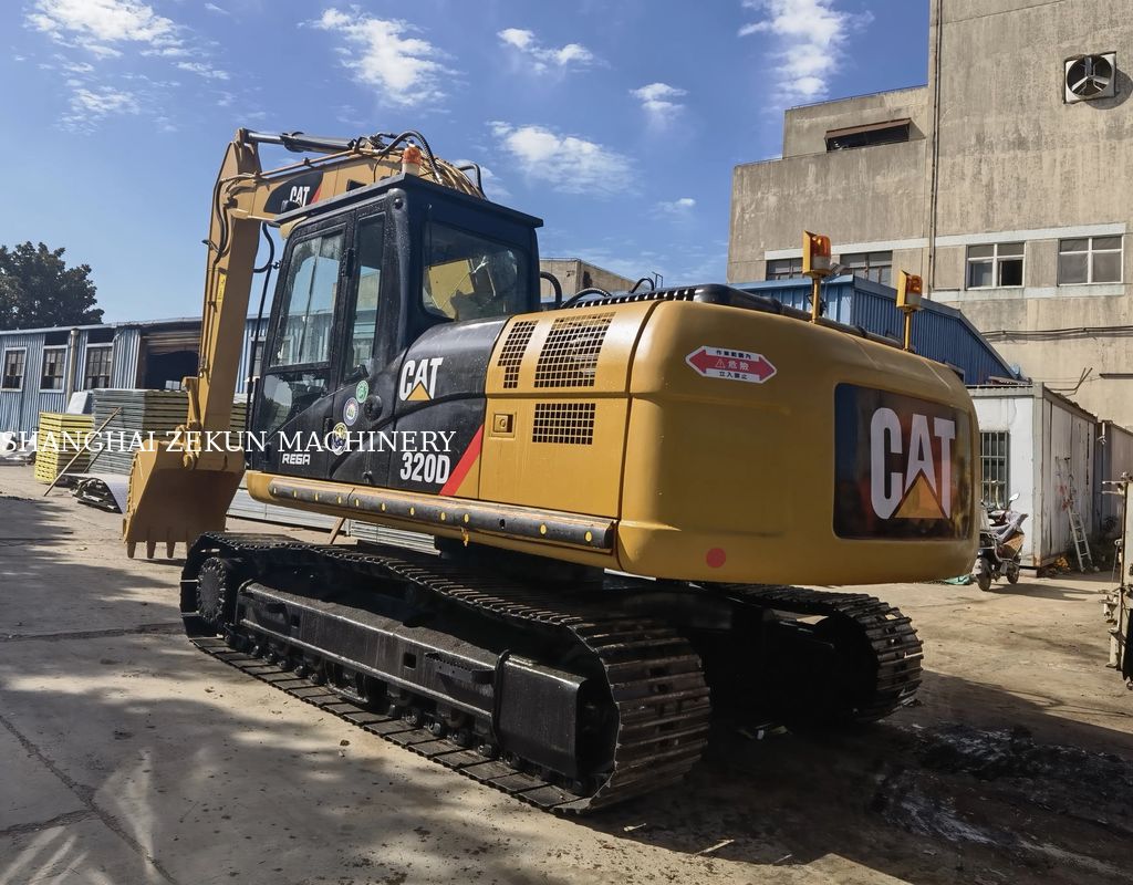 Construction Digging 2015 Caterpillar Cat312 312D Excavator Shanghai Cat 312 C with and Operating Weight 20 Ton