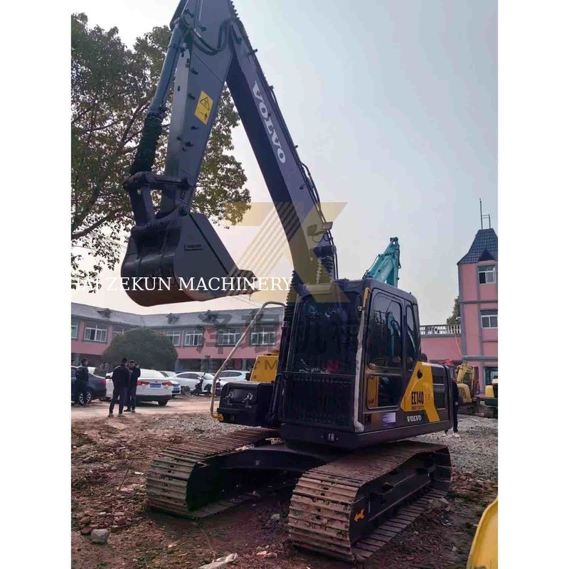 Other Hydraulic Pump EC140 Excavator Good Condition and with 15870 KG Machine Weight