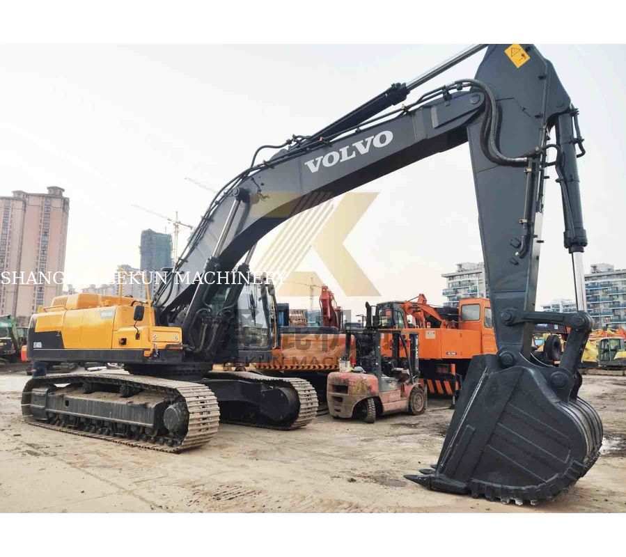 Used VOLVO EC480DL Excavator 270KW Power and 1.77 3.8 m3 Bucket Capacity