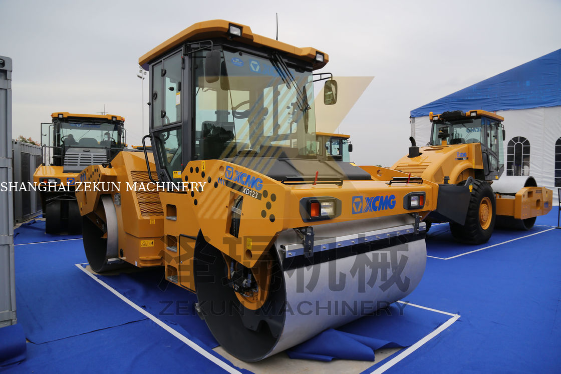 12ton XCMG XD123 Double Drum Roller China Stage III Road Construction Equipment