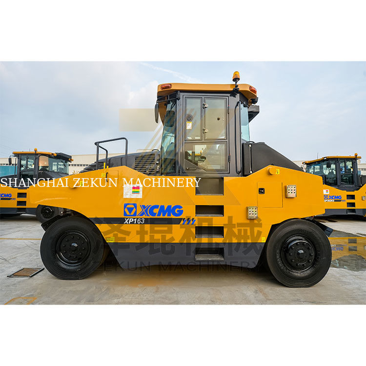 13ton XCMG XP163 Tire Roller China Stage II Road Construction Equipment