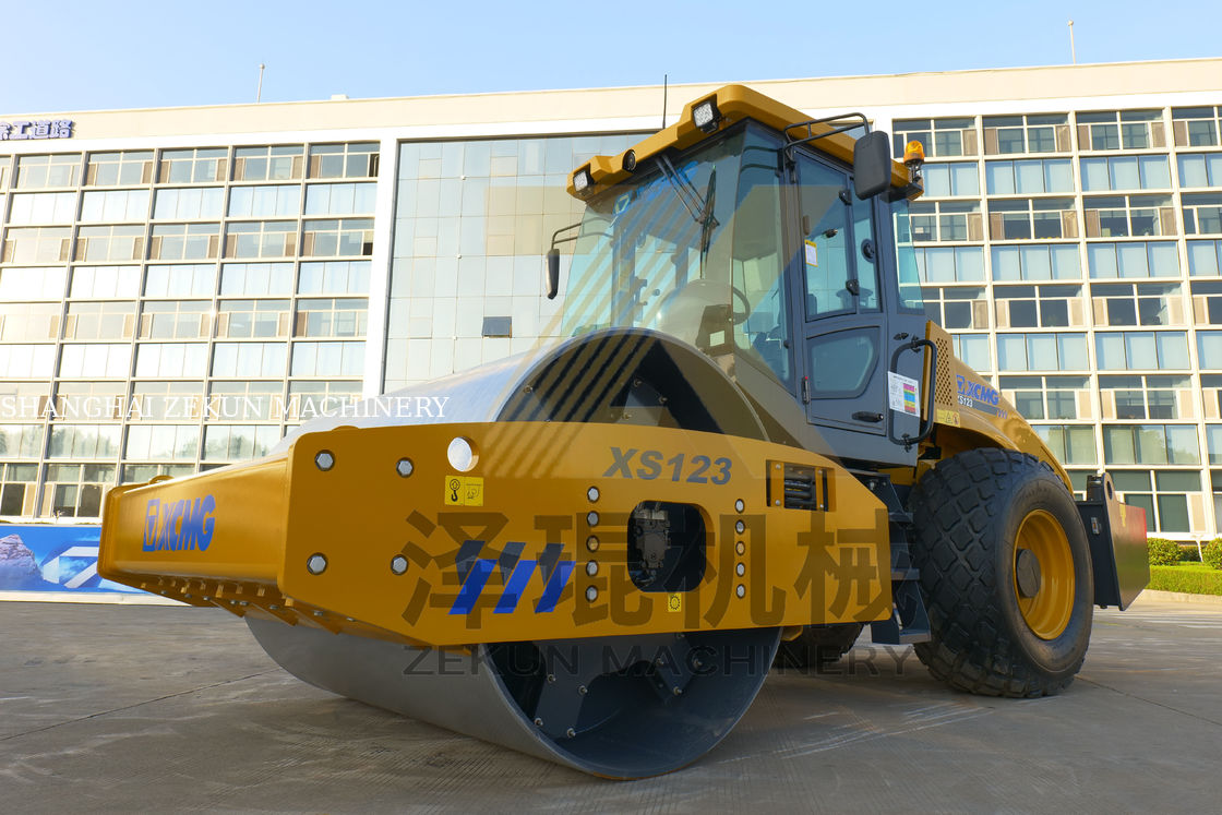 12ton XCMG XS123PD Single Drum Roller China Stage II Road Construction Equipment