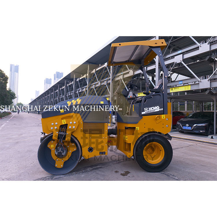 3.8T XCMG XMR403VT Vibratory Roller CHINA Stage III