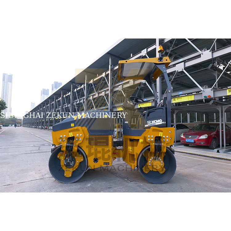 4ton XCMG XMR403 Lightweight Vibratory Roller China Stage III