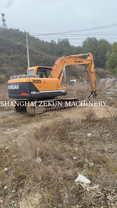 2015 Hyundai R150-9 Excavator With Hammer And 5 300 Working Hours Boost Productivity