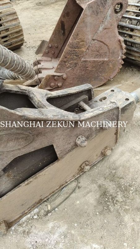 2015 Hyundai R150-9 Excavator With Hammer And 5 300 Working Hours Boost Productivity