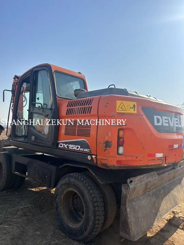 Doosan DX150W-9C Excavator 15-Ton Wheel Type For Sale
