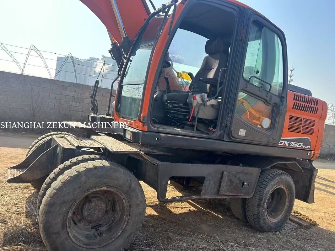 Doosan DX150W-9C Excavator 15-Ton Wheel Type For Sale