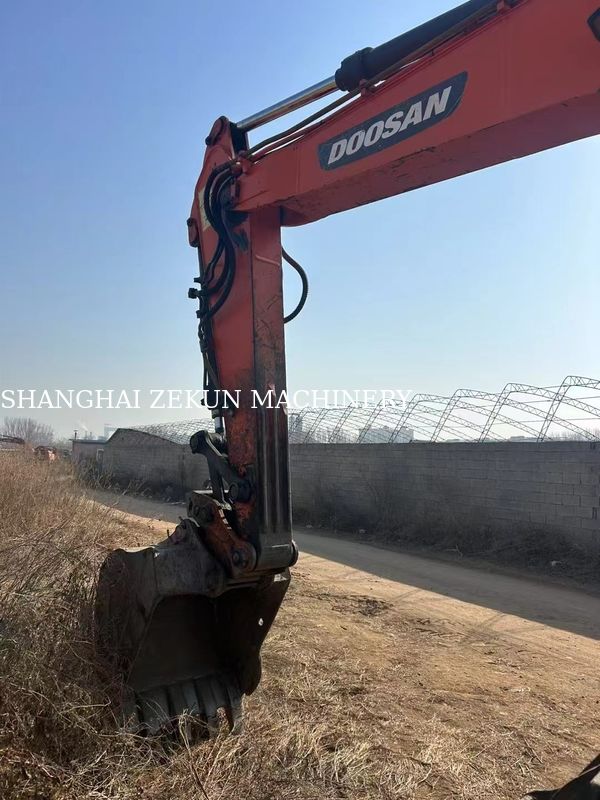 Doosan DX150W-9C Excavator 15-Ton Wheel Type For Sale