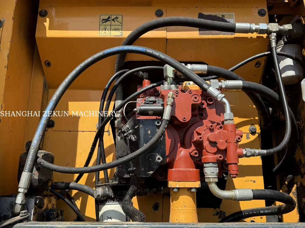 2014 Hyundai R210W-9 21 Ton Wheel Excavator Perfect For Construction Projects