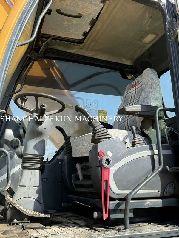 2014 Hyundai R210W-9 21 Ton Wheel Excavator Perfect For Construction Projects