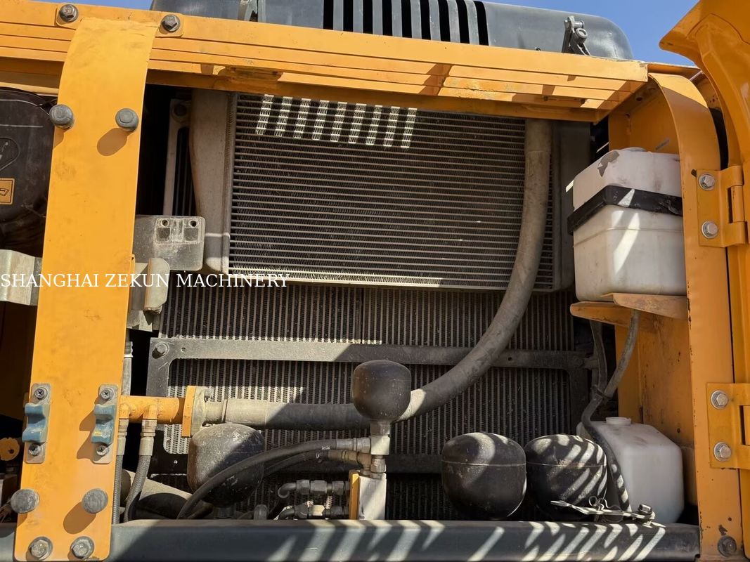 2014 Hyundai R210W-9 21 Ton Wheel Excavator Perfect For Construction Projects
