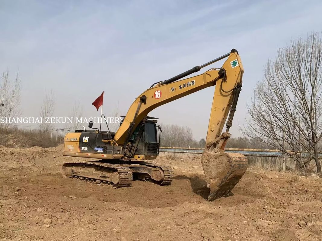 Versatile 2020 Cat 323D2 Excavator 23 Ton 4877 Hours For Various Applications
