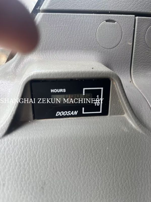 Used Doosan DX500LC-9C Excavator 800 Rpm Horsepower And Maximum Digging Height 11