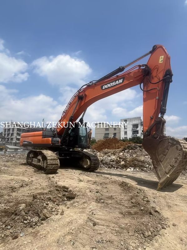 Used Doosan DX500LC-9C Excavator 800 Rpm Horsepower And Maximum Digging Height 11