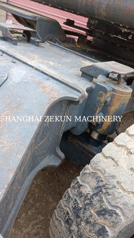 Hyundai R210W-9 Wheeled Excavator 330 L Fuel Tank Capacity And Hydraulic Valve