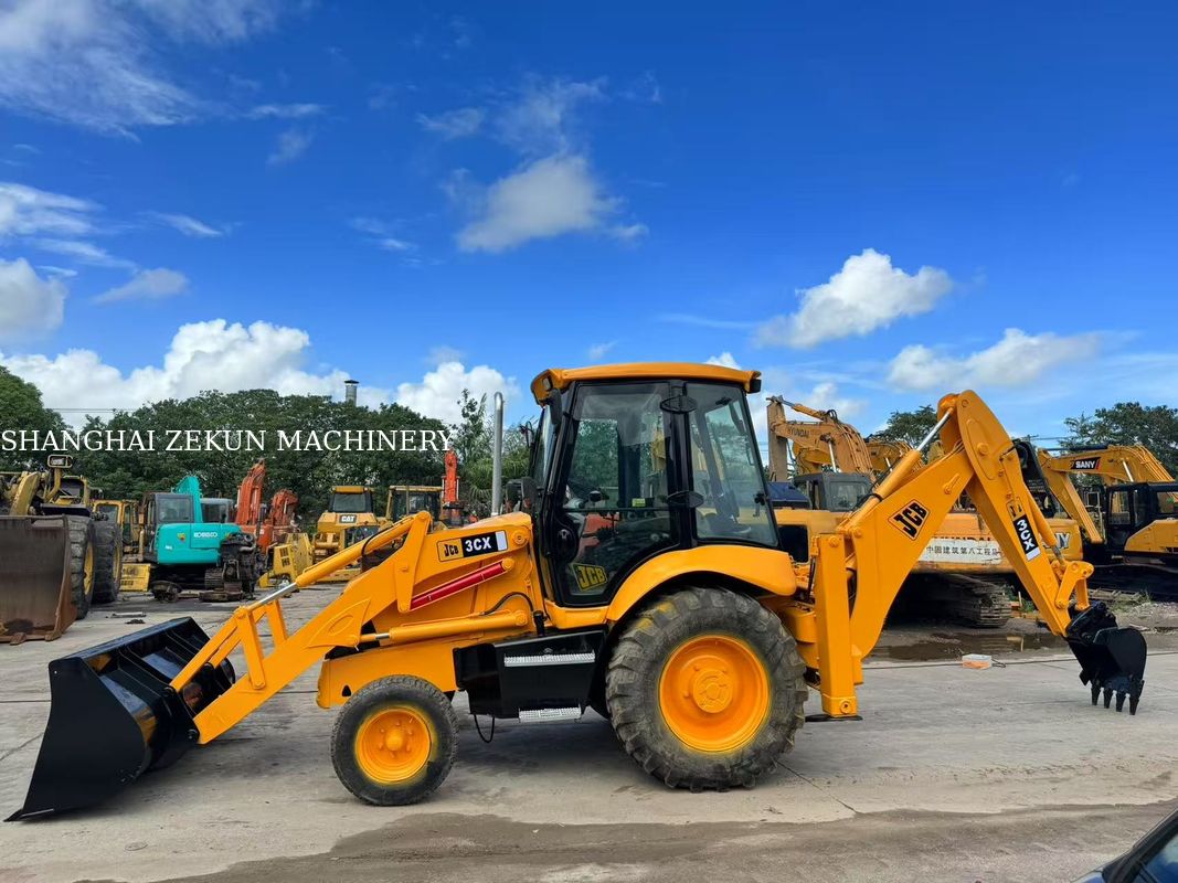 2001 JCB 3CX Backhoe Loader Excavator With 95 L/min Hydraulic System Flow