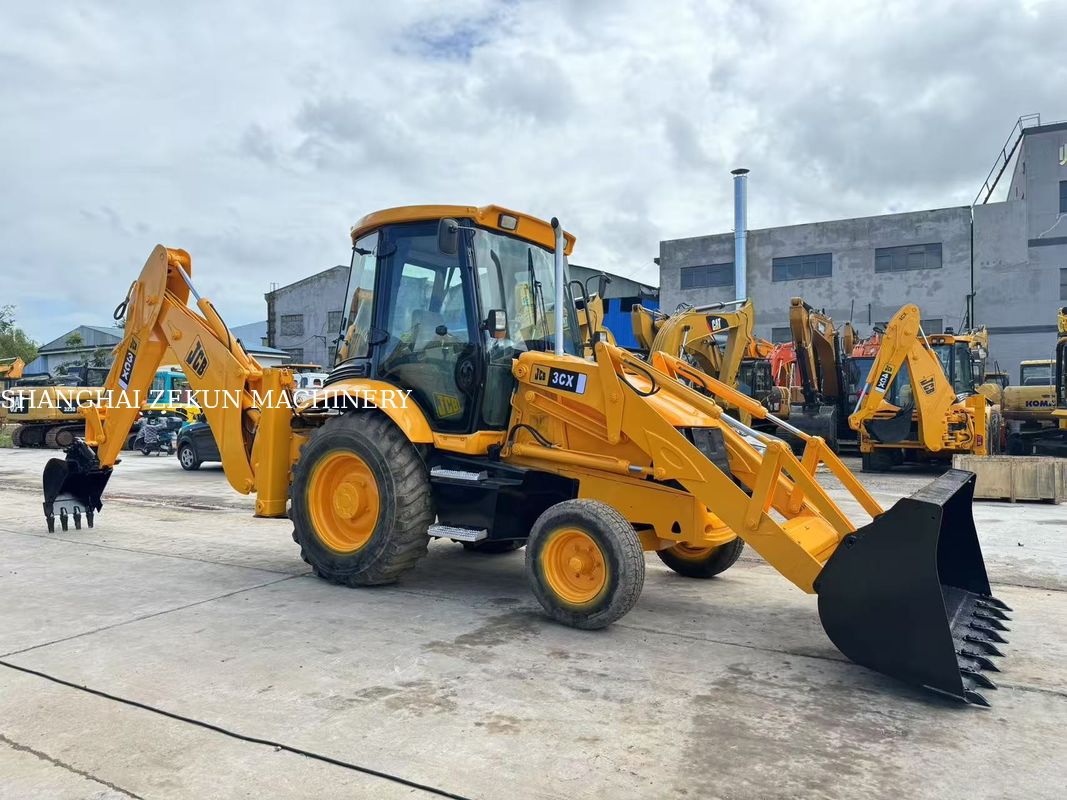 2001 JCB 3CX Backhoe Loader Excavator With 95 L/min Hydraulic System Flow