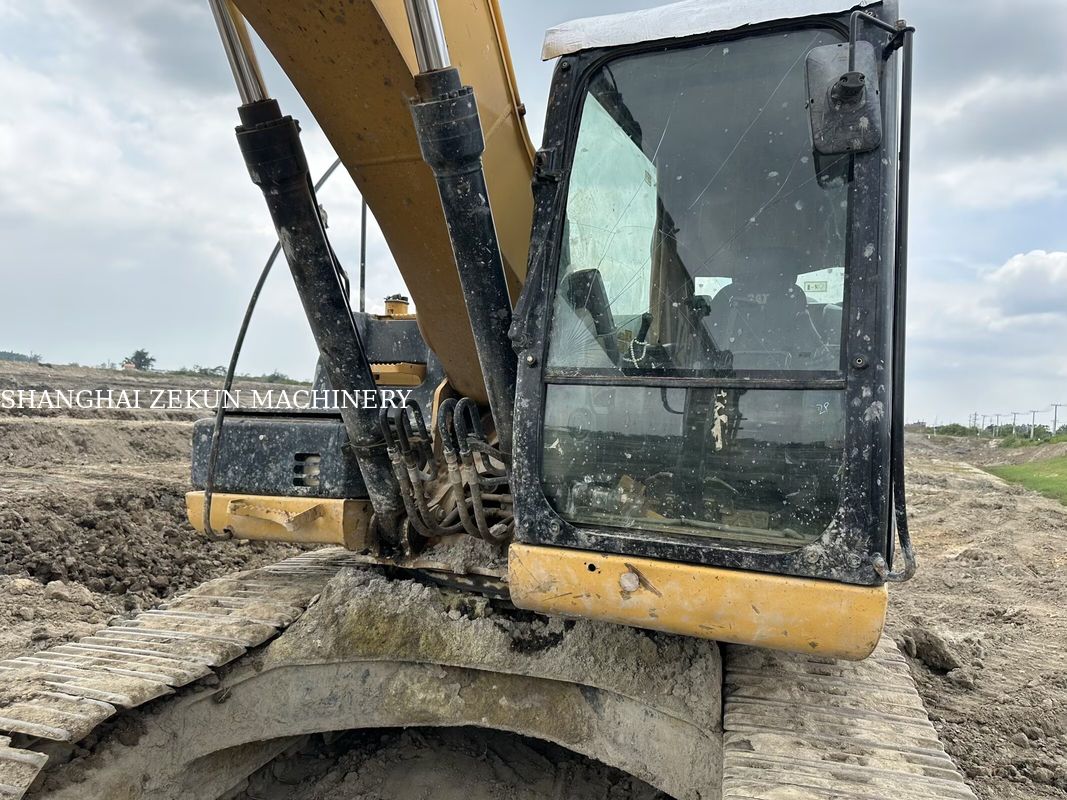 2014 CAT 320D2 Excavator 10 812hrs And Performance Hydraulic Flow Rate 2 × 214 L/min Travel Speed 3.5 / 5.5 Km/h