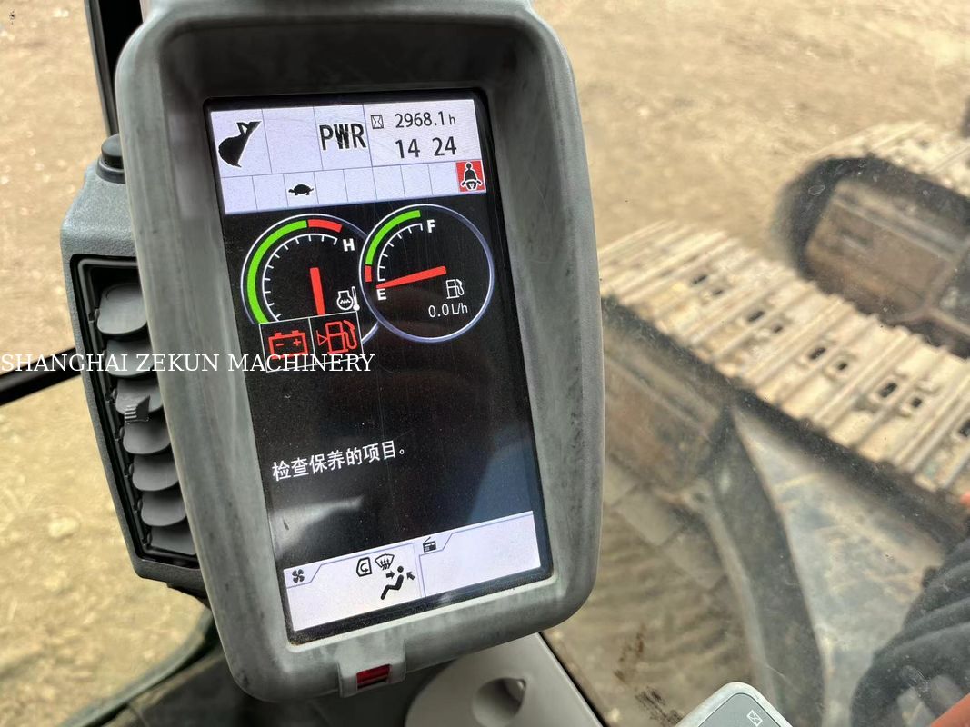 2022 Hitachi ZX330-5A Excavator With 2968hrs Hydraulic Pressure 34.3 MPa Boom Length 6.5 M