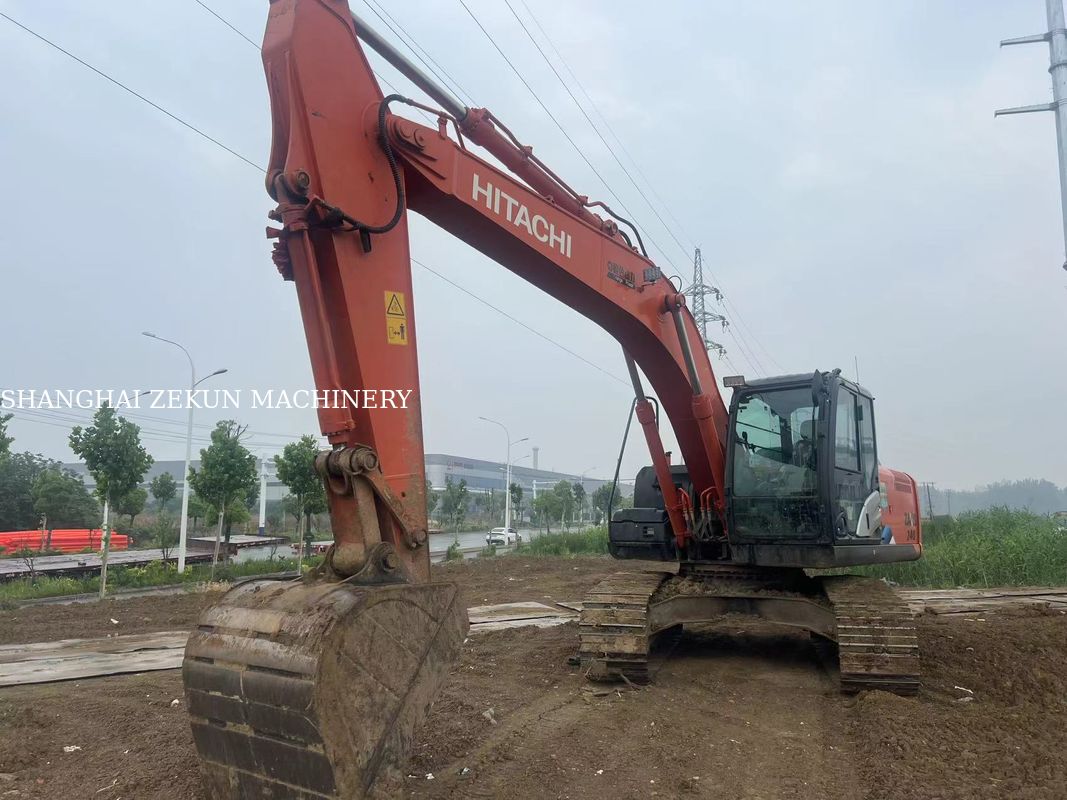 2022 Hitachi ZX200-5A Excavator With Max Digging Height Of 9 And Swing Speed Of 13.3 Rpm 5500hrs