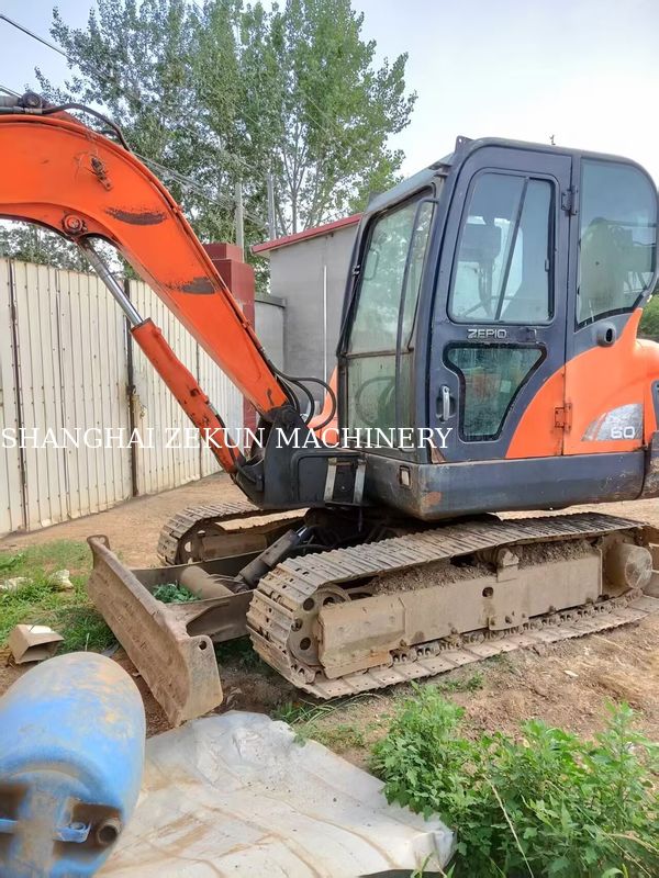 2013 Doosan DX60 Excavator With Hydraulic Pressure 27.5 MPa And Max Digging Height 800 Mm