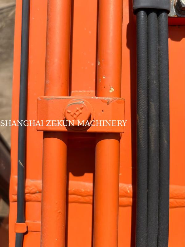 Hitachi ZX120-6 Excavator 14165hrs for Business Needs Fuel Tank Capacity 240 L Hydraulic Pressure 34.3 MPa