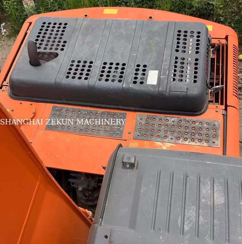 Hitachi ZX200-3G Excavator 11056hrs Travel Speed of 3.5 / 5.5 km/h