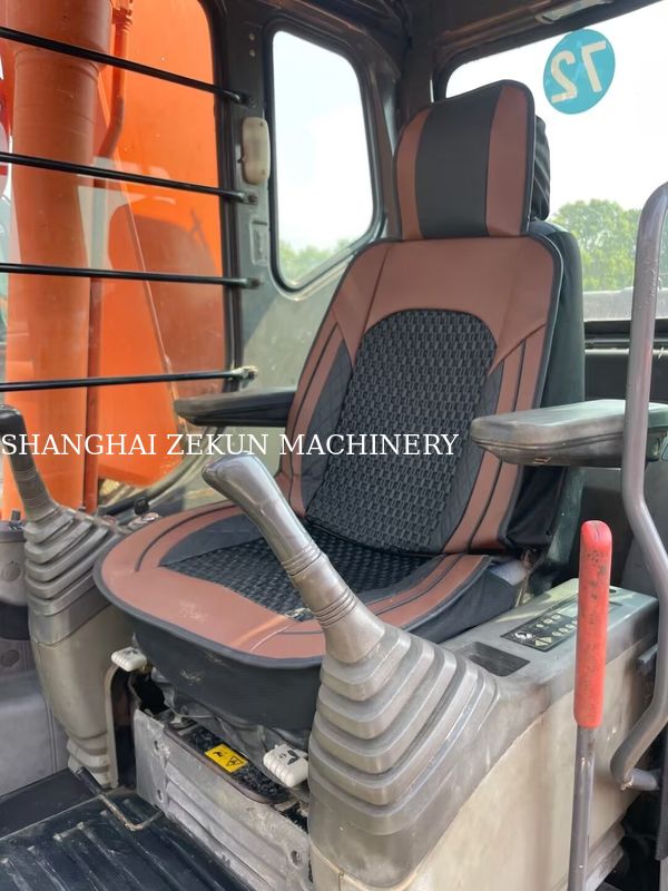 Hitachi ZX200-3G Excavator 11056hrs Travel Speed of 3.5 / 5.5 km/h